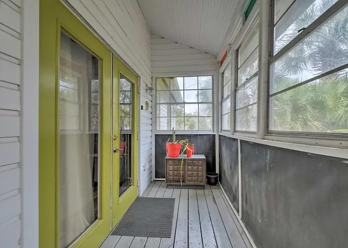Charming Gainesville Townhome Less Than 2 Mi To University